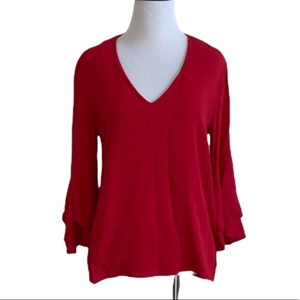 5/$30 🎈 Zara woman small red ruffle sleeved blouse